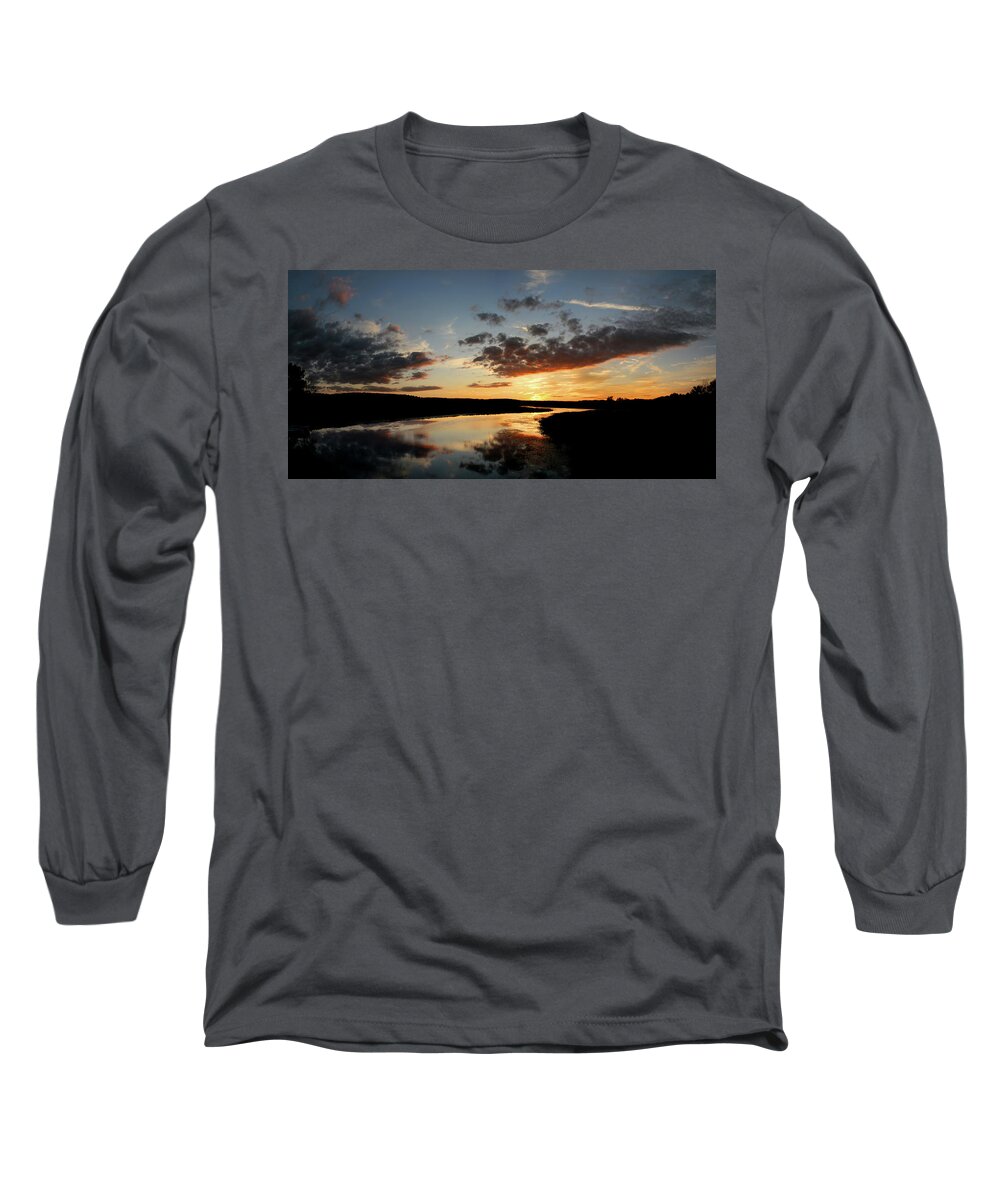 Sunset Long Sleeve T-Shirt featuring the photograph Depth by David Pratt