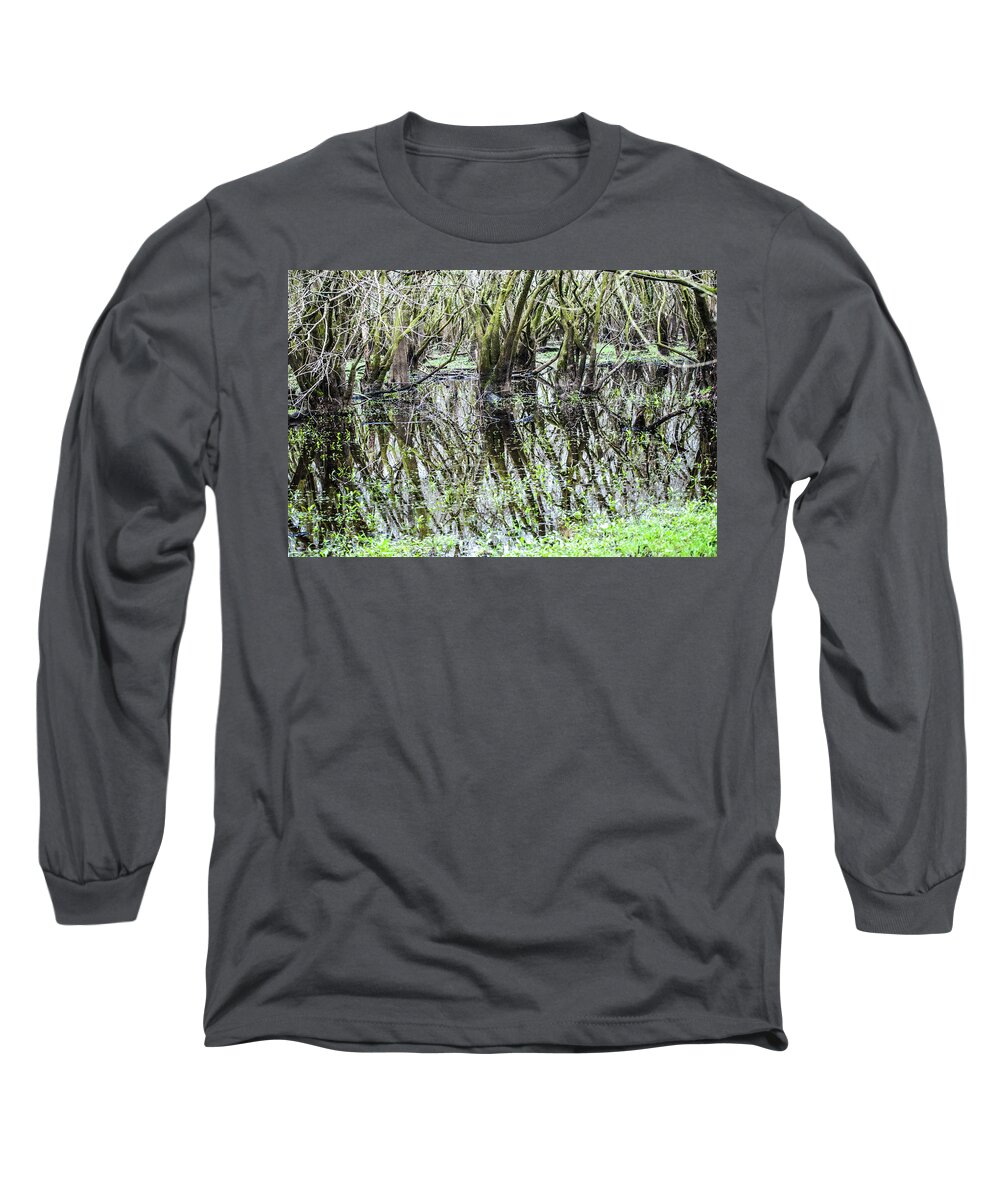 Florida Long Sleeve T-Shirt featuring the photograph Florida Everglade Swamp by Gordon Sarti