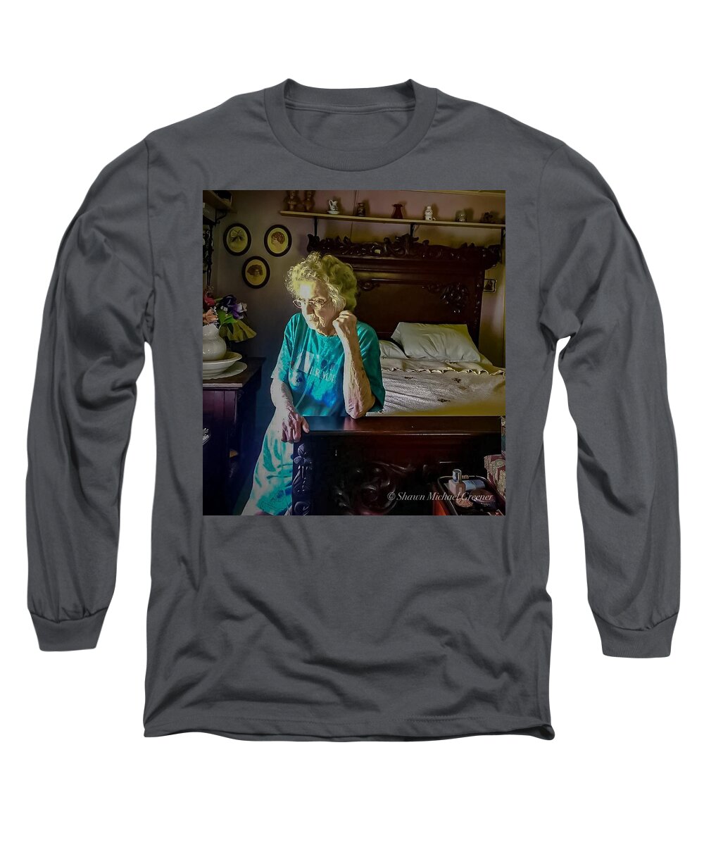 Mom Long Sleeve T-Shirt featuring the photograph Mom dispensing wisdom Color by Shawn M Greener