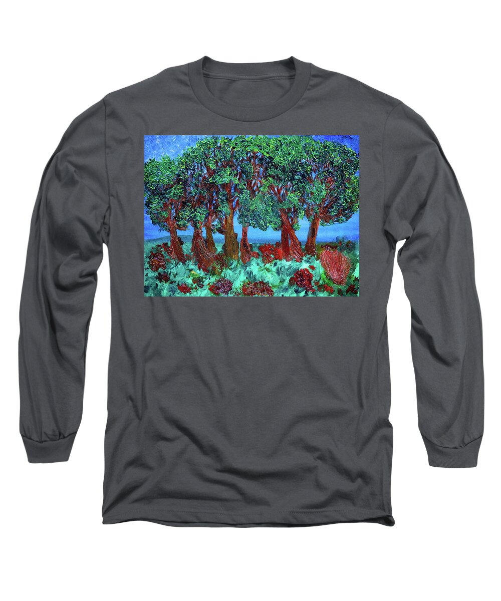 Art Long Sleeve T-Shirt featuring the photograph Nannup Royalty by Jay Heifetz