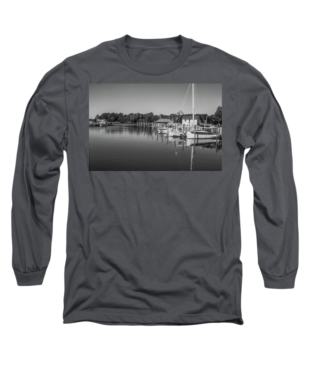 Onancock Long Sleeve T-Shirt featuring the photograph Onancock Wharf in Black and White by James C Richardson