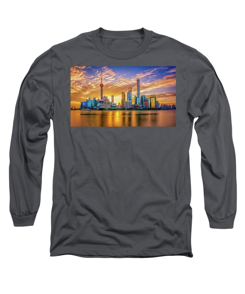 Architecture Long Sleeve T-Shirt featuring the digital art Sunrise in Shanghai by Kevin McClish