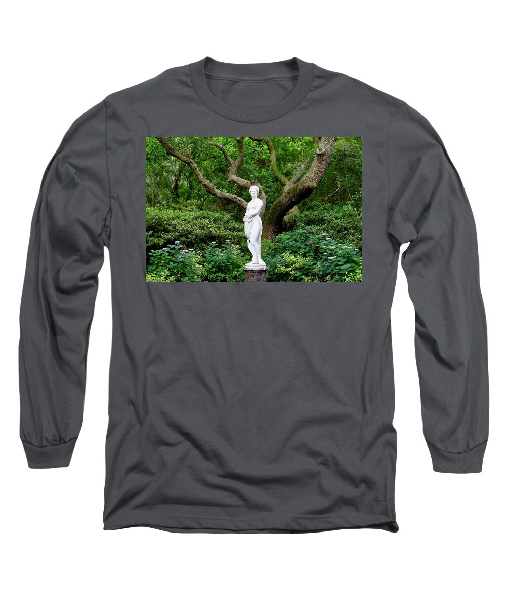 Virginia Dare Statue Long Sleeve T-Shirt featuring the photograph Virginia's Beauty by Linda Mishler