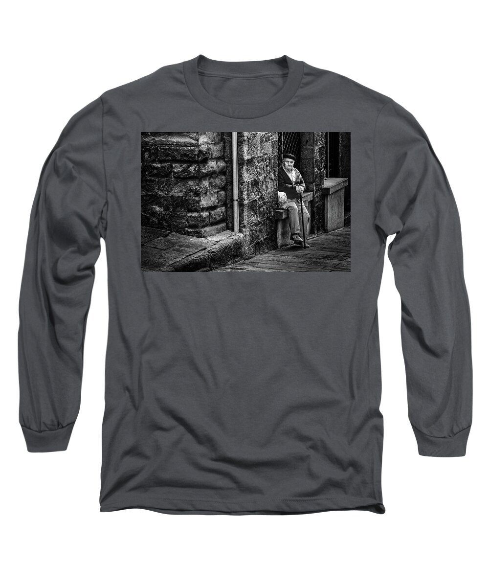 B&w Long Sleeve T-Shirt featuring the photograph Waiting In Cortona by Mike Schaffner