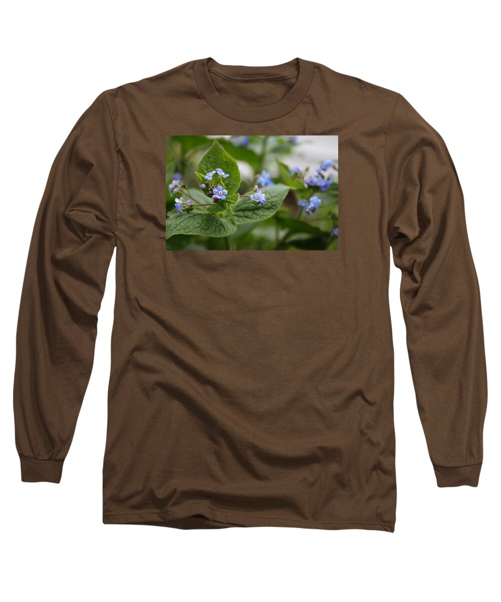 Horizontal Long Sleeve T-Shirt featuring the photograph Forget Me Not Flowers by Valerie Collins