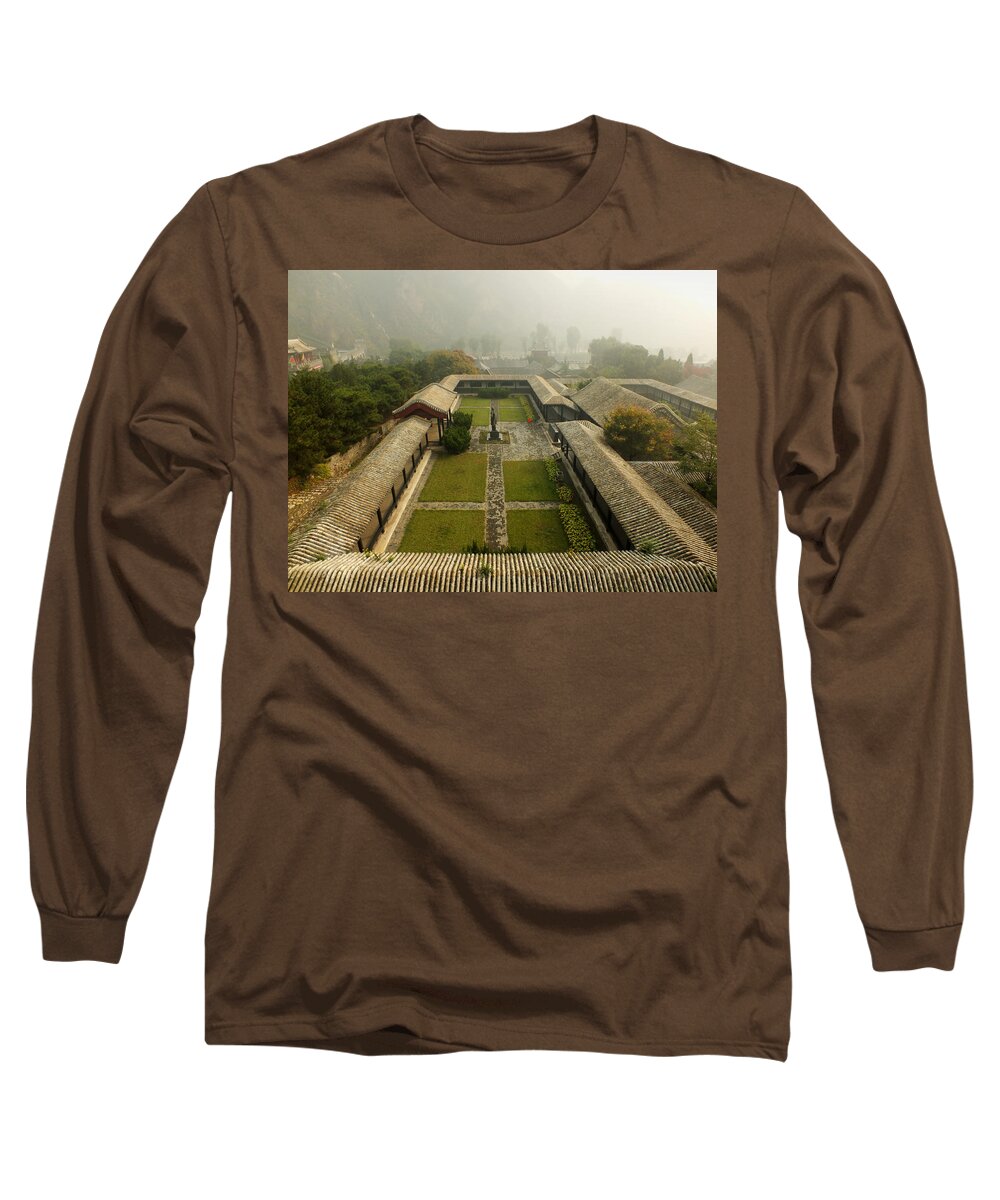 Great Wall Long Sleeve T-Shirt featuring the photograph Late Morning Fog at The Great Wall by Lucinda Walter