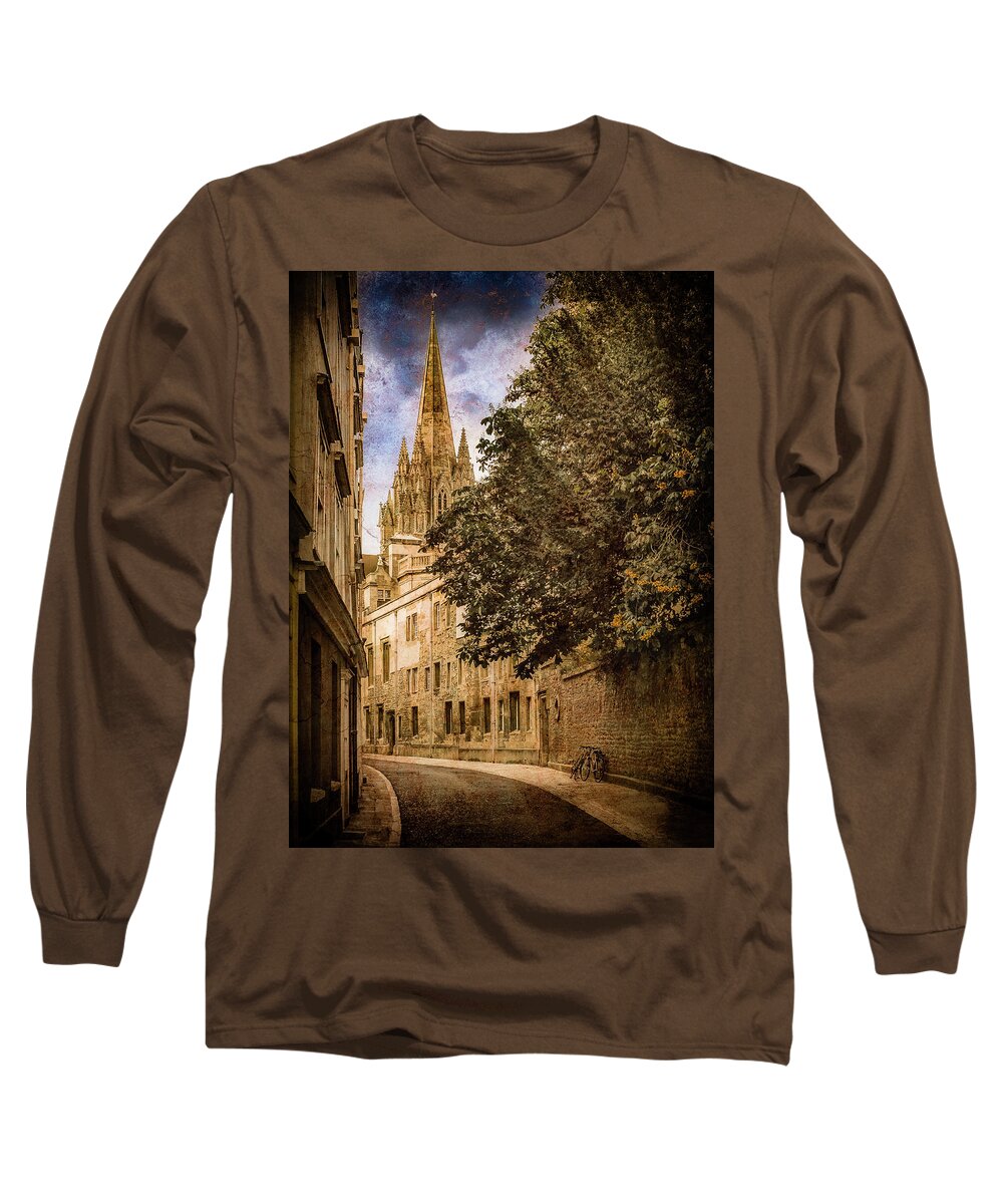 England Long Sleeve T-Shirt featuring the photograph Oxford, England - Oriel Street by Mark Forte