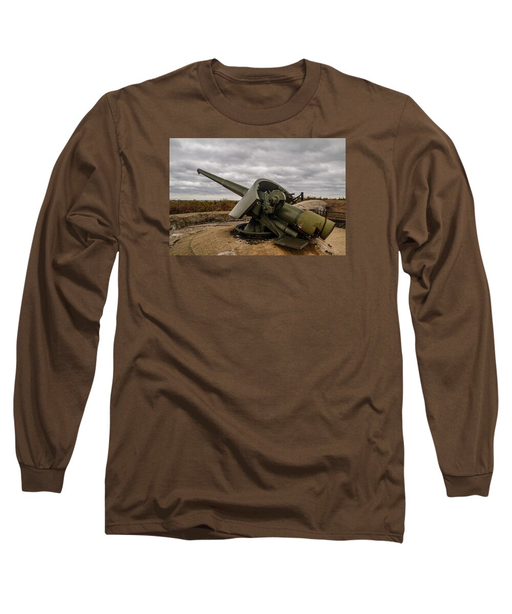 M1900 Long Sleeve T-Shirt featuring the photograph Six inch Gun at Battery Peck by SAURAVphoto Online Store