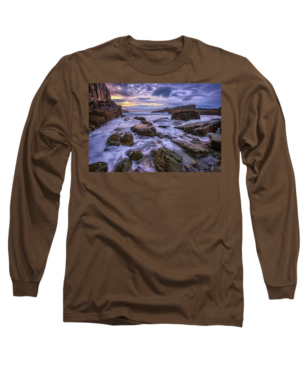 Sunrise Long Sleeve T-Shirt featuring the photograph Spring Morn at Bald Head Cliff by Rick Berk