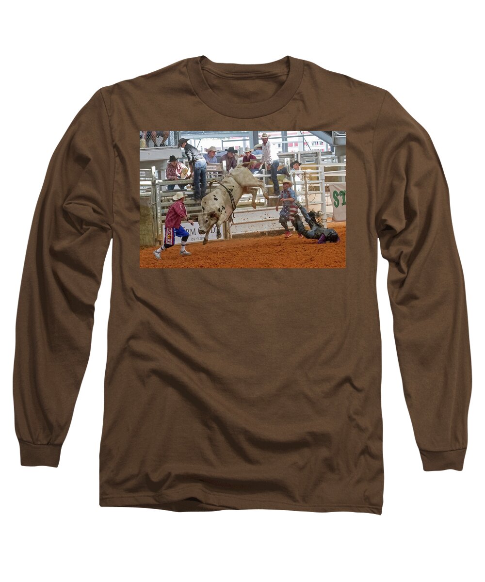 Arcadia Long Sleeve T-Shirt featuring the photograph Rodeo by Larry Linton