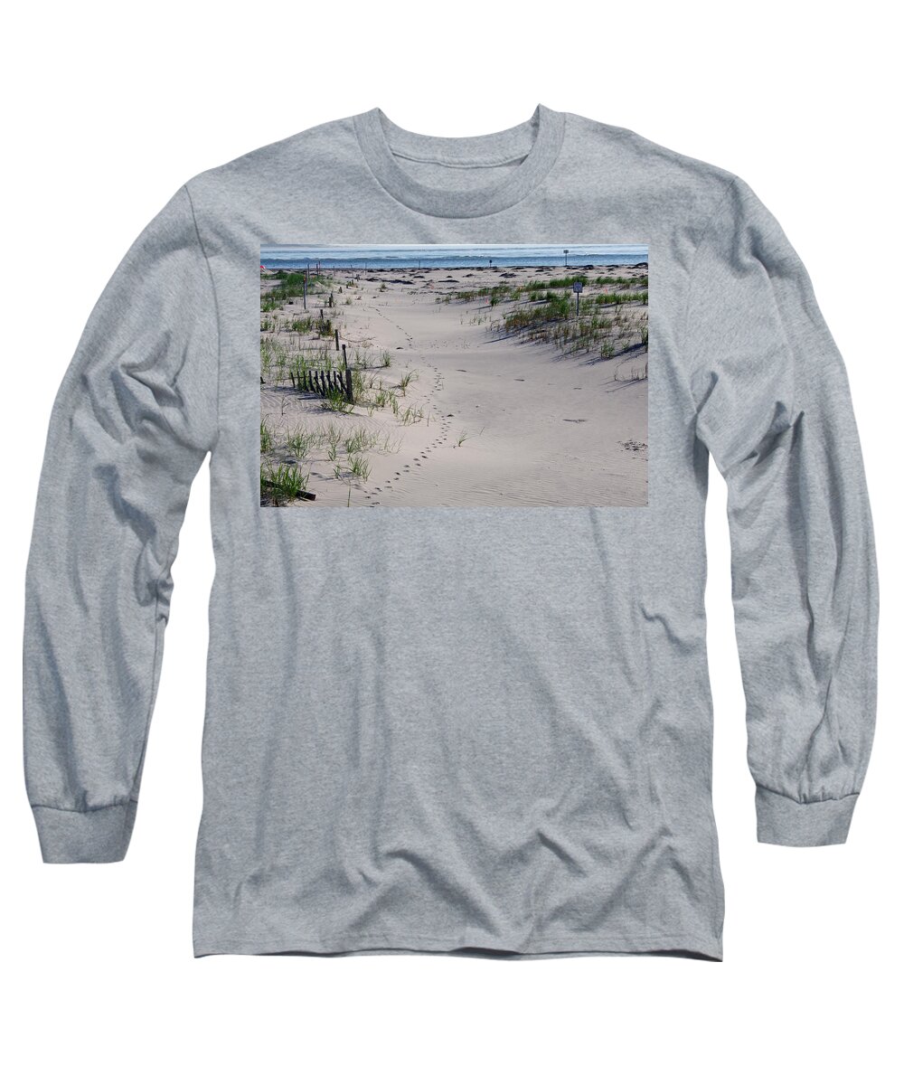 Trail Long Sleeve T-Shirt featuring the photograph A Gull's Walk to the Ocean by Greg Graham