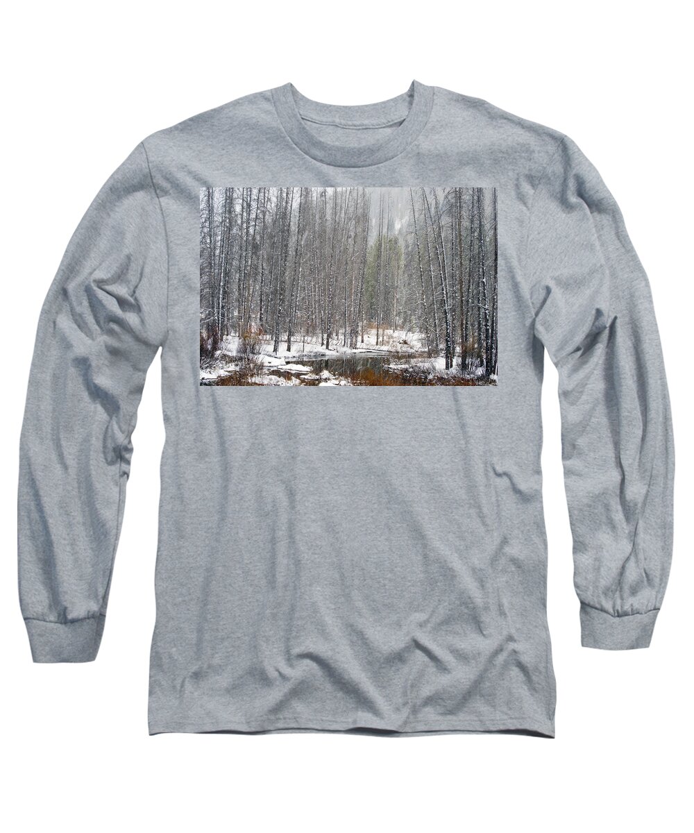 Colorado Long Sleeve T-Shirt featuring the photograph Buying Time by Jeremy Rhoades