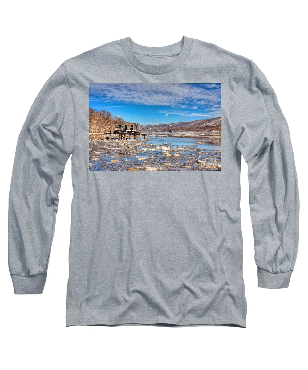 Fort Montgomery Ny Long Sleeve T-Shirt featuring the photograph Ice Shack by Rick Kuperberg Sr