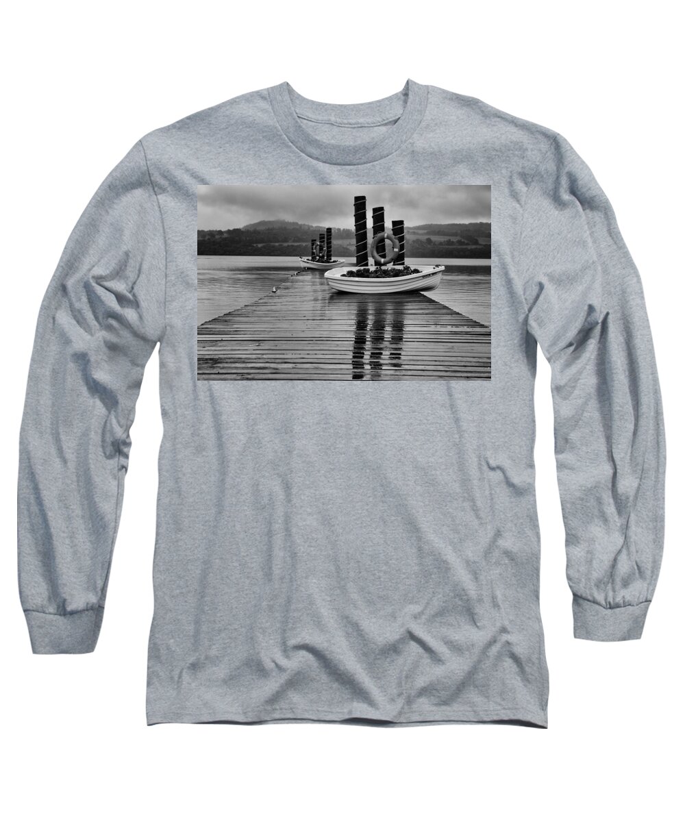 Boats Long Sleeve T-Shirt featuring the photograph Loch Lomond by Eunice Gibb