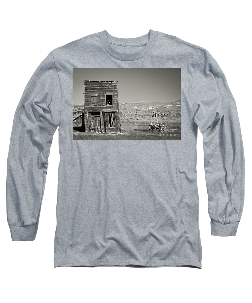 Abandoned Long Sleeve T-Shirt featuring the photograph Old house in Bodie by Olivier Steiner