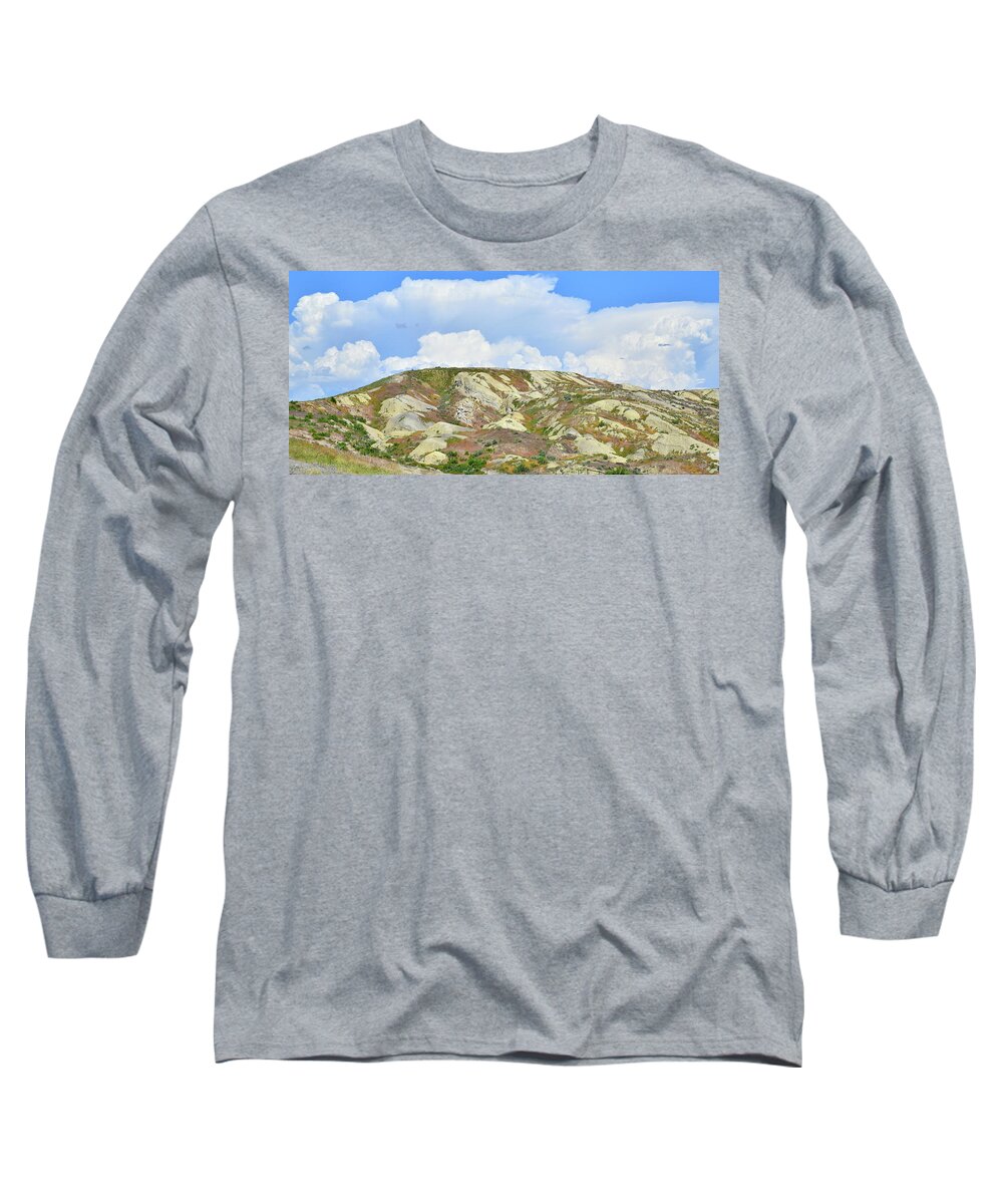 Wyoming Long Sleeve T-Shirt featuring the photograph Badlands in Wyoming #1 by Ray Mathis