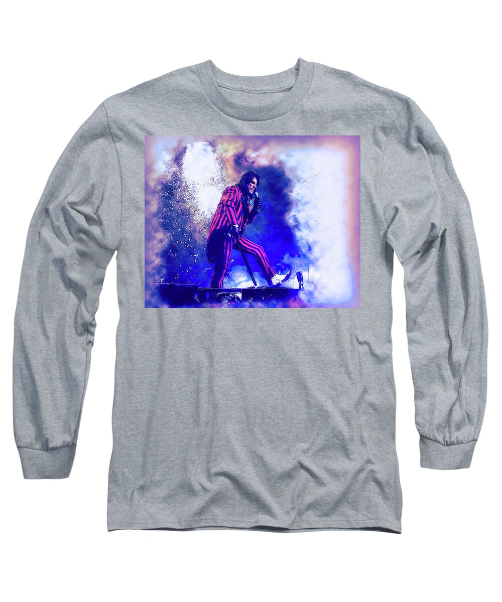 Alice Cooper Long Sleeve T-Shirt featuring the photograph Alice Cooper On Stage by Thomas Leparskas