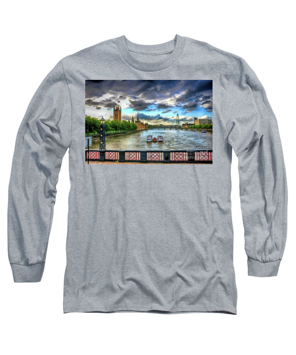 Thames Long Sleeve T-Shirt featuring the photograph Along The Thames by Ken Johnson