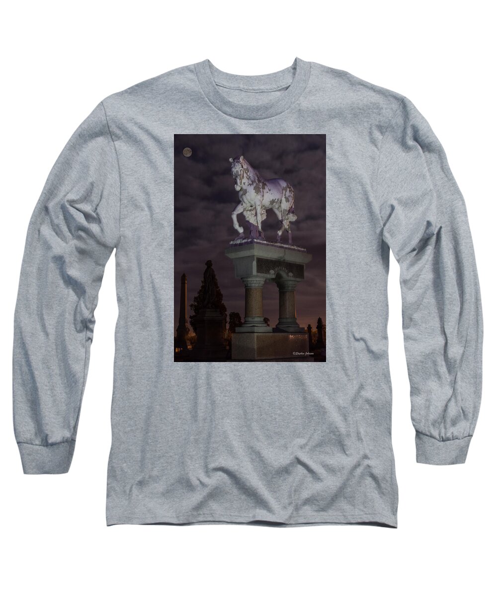 Riverside Cemetery Long Sleeve T-Shirt featuring the photograph Baker Horse Under the Full Moon by Stephen Johnson
