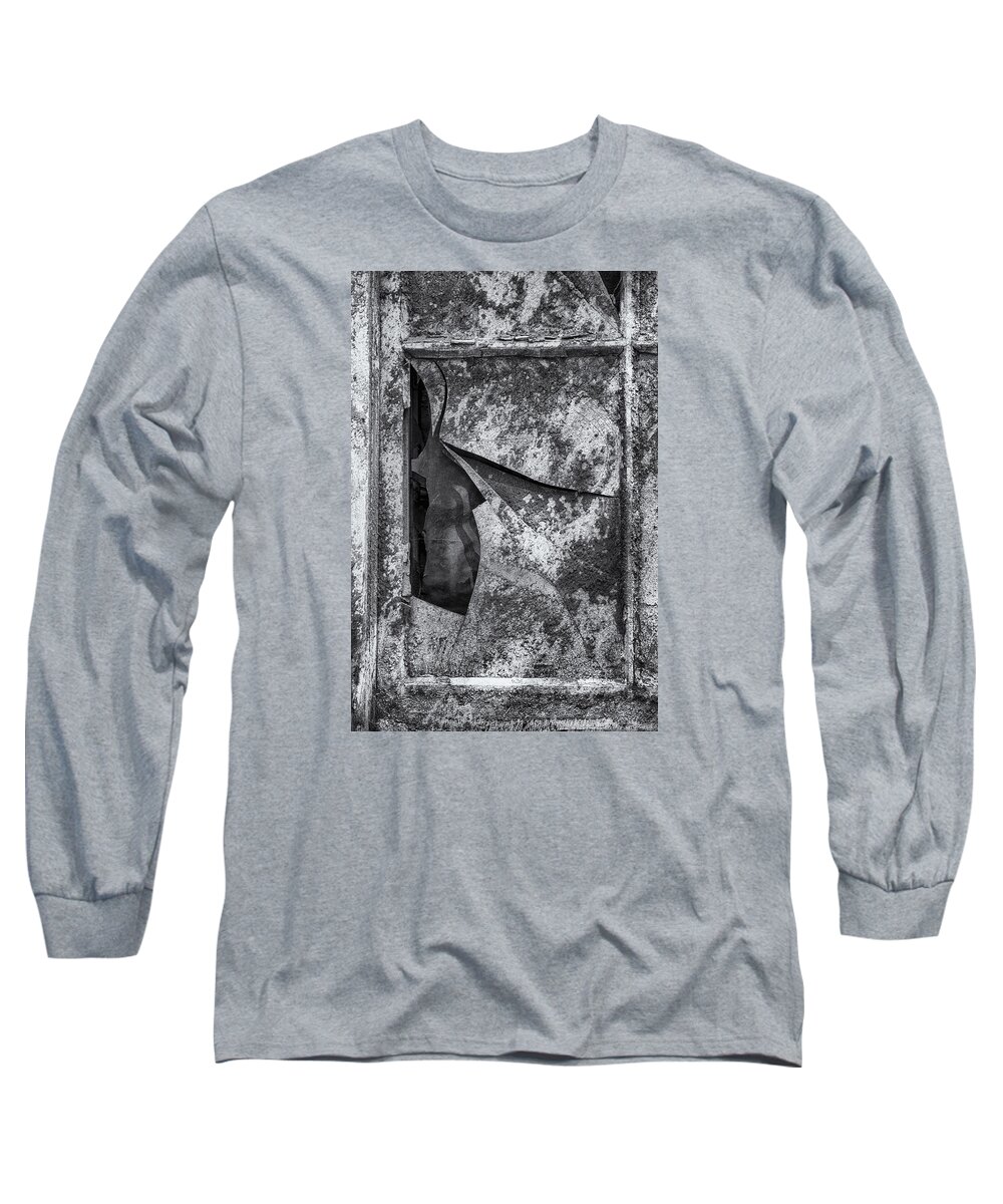 Brattleboro Vermont Long Sleeve T-Shirt featuring the photograph Broken Window by Tom Singleton