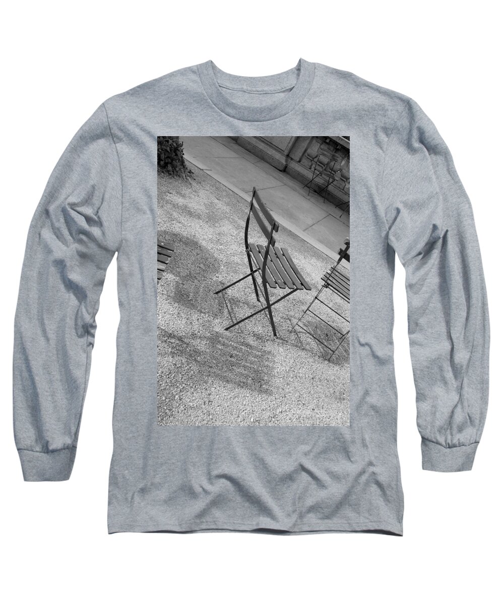Bryant Long Sleeve T-Shirt featuring the photograph Bryant Park NYC by Henri Irizarri