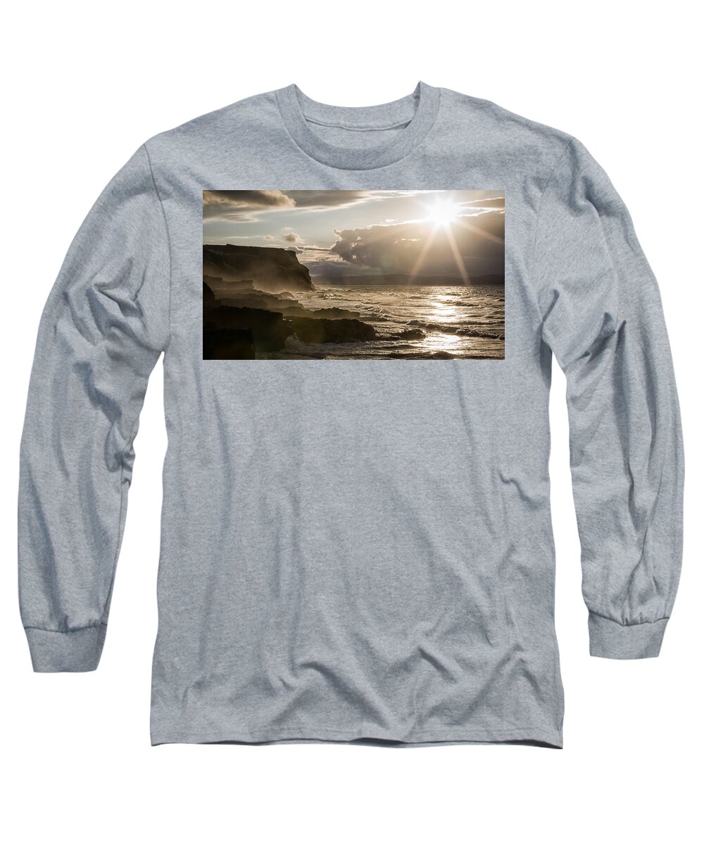 Castlerock Long Sleeve T-Shirt featuring the photograph Castlerock Sunburst by Nigel R Bell