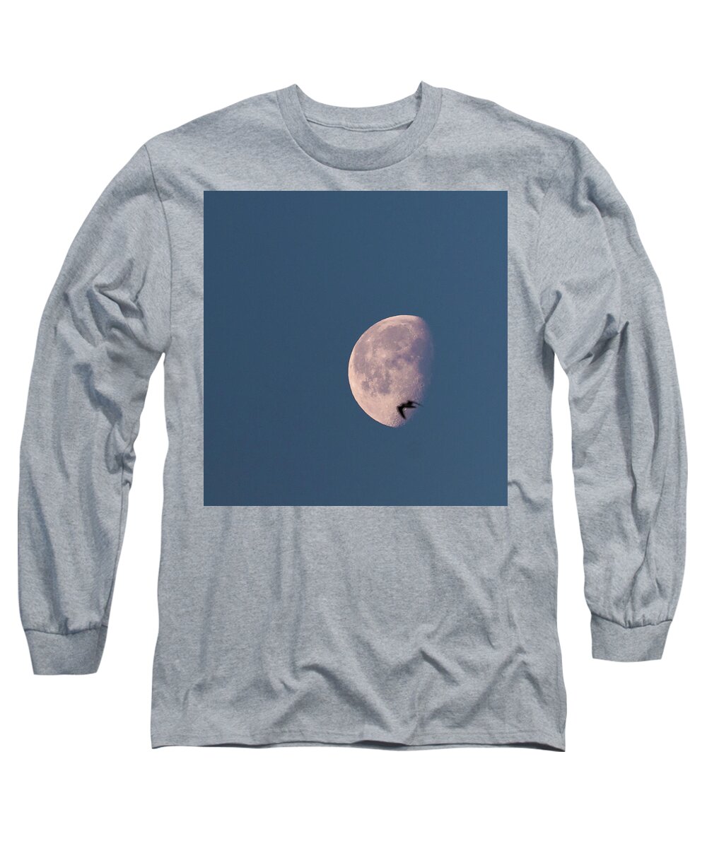 London Long Sleeve T-Shirt featuring the photograph Fly Me to the Moon by Alex Lapidus