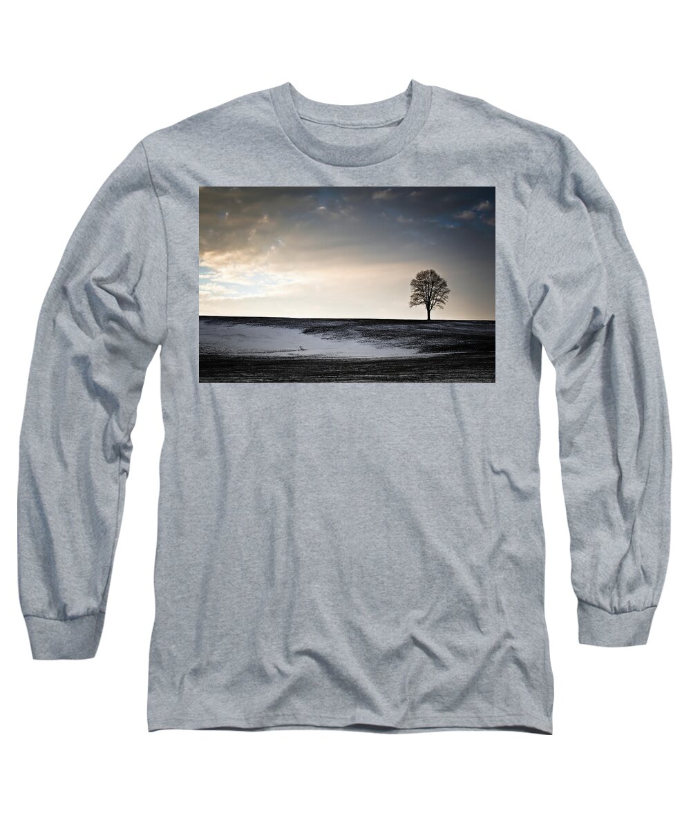 Lonesome Tree Long Sleeve T-Shirt featuring the photograph Lonesome Tree On A Hill III by David Sutton