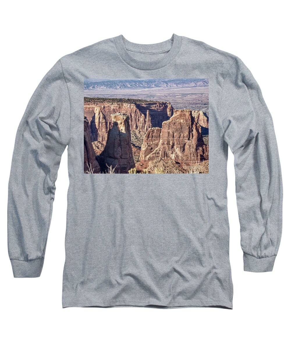 Canyon Long Sleeve T-Shirt featuring the photograph McInnis Canyon 1 by Steven Parker