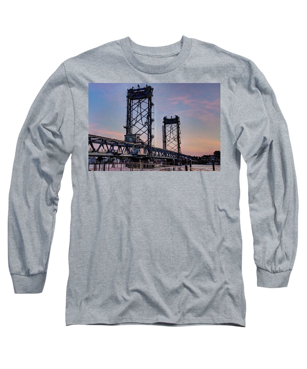 New England Long Sleeve T-Shirt featuring the photograph Memorial Bridge at Sunrise by David Thompsen