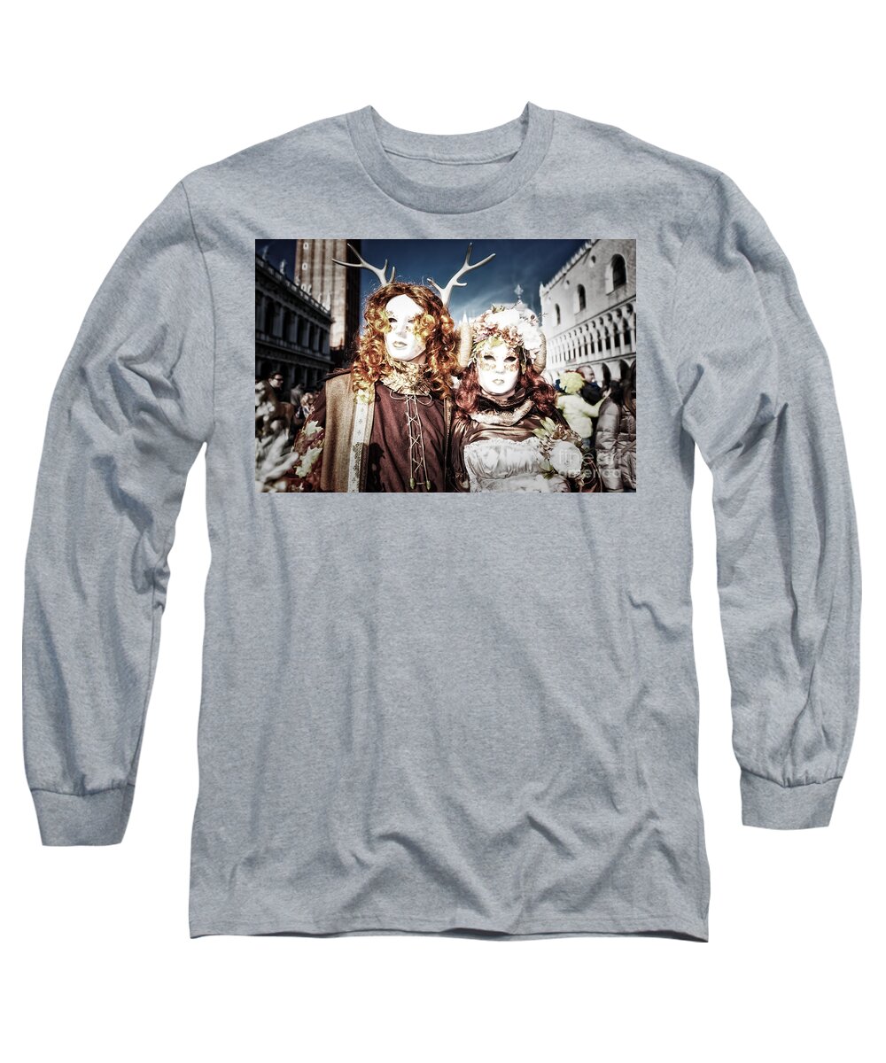 2 0 1 6 Long Sleeve T-Shirt featuring the photograph Mr and Mrs Deer bypass by Jack Torcello