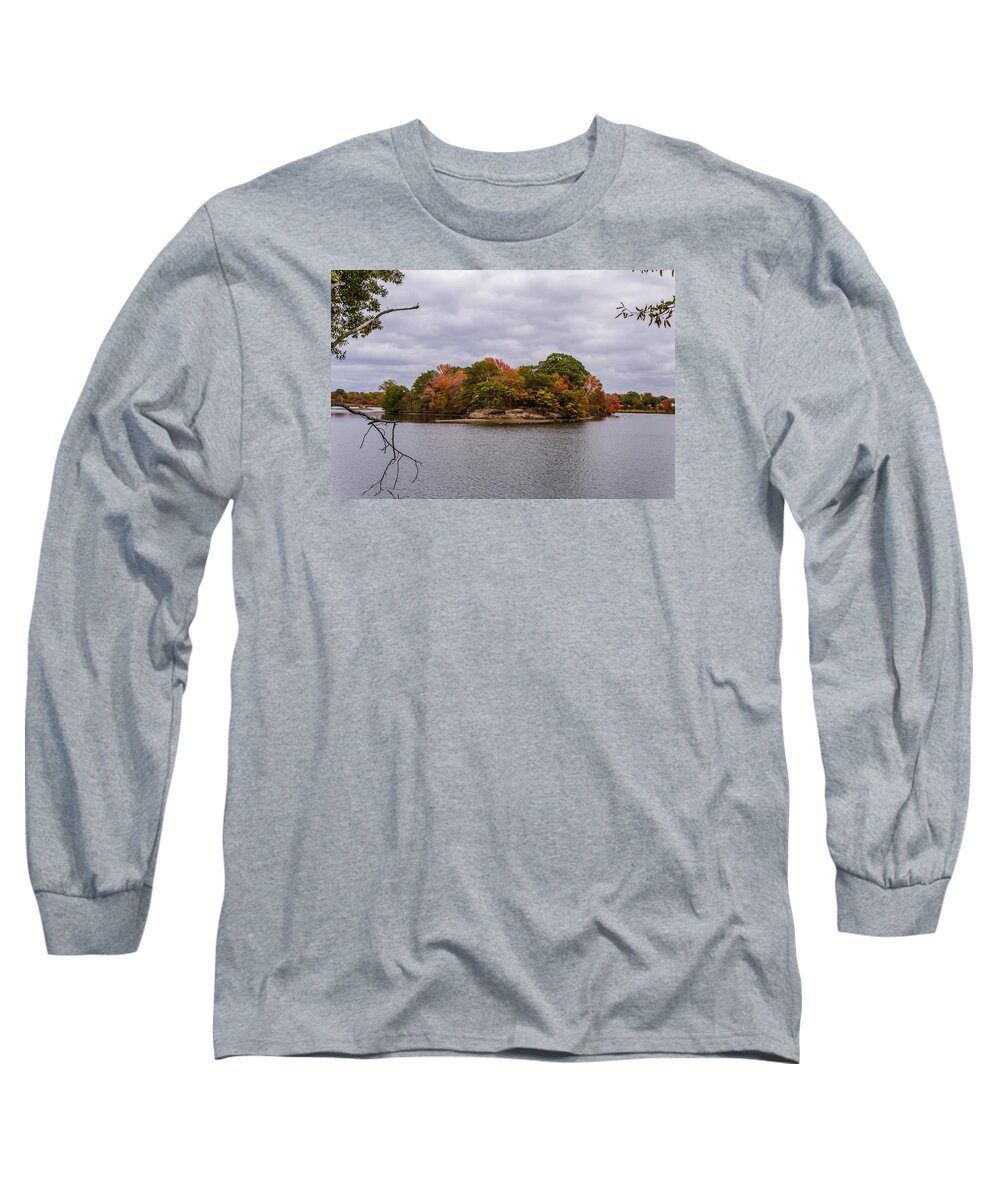 Park Long Sleeve T-Shirt featuring the photograph Natco lake by SAURAVphoto Online Store