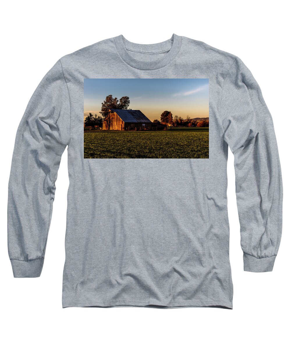 Barn Long Sleeve T-Shirt featuring the photograph Old Barn 12 Color by Bruce Bottomley