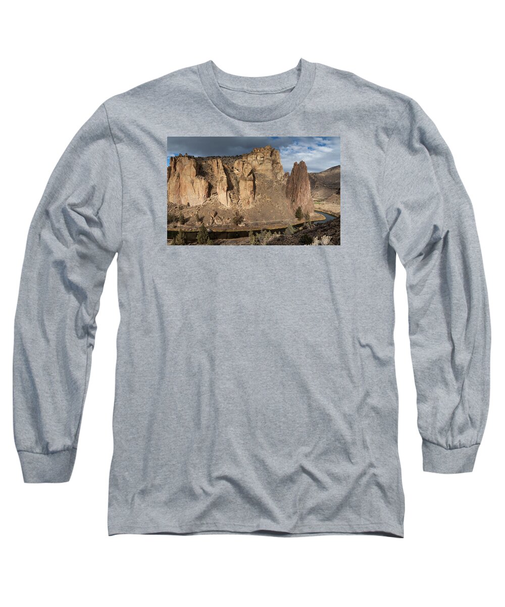 Bend Long Sleeve T-Shirt featuring the photograph Smith Rock by Scott Slone