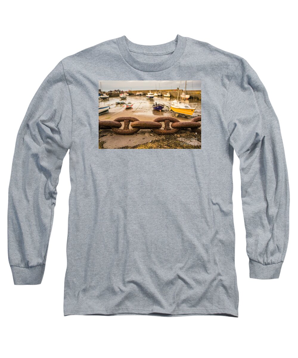 Chain Long Sleeve T-Shirt featuring the photograph Stonehaven chain by Howard Ferrier