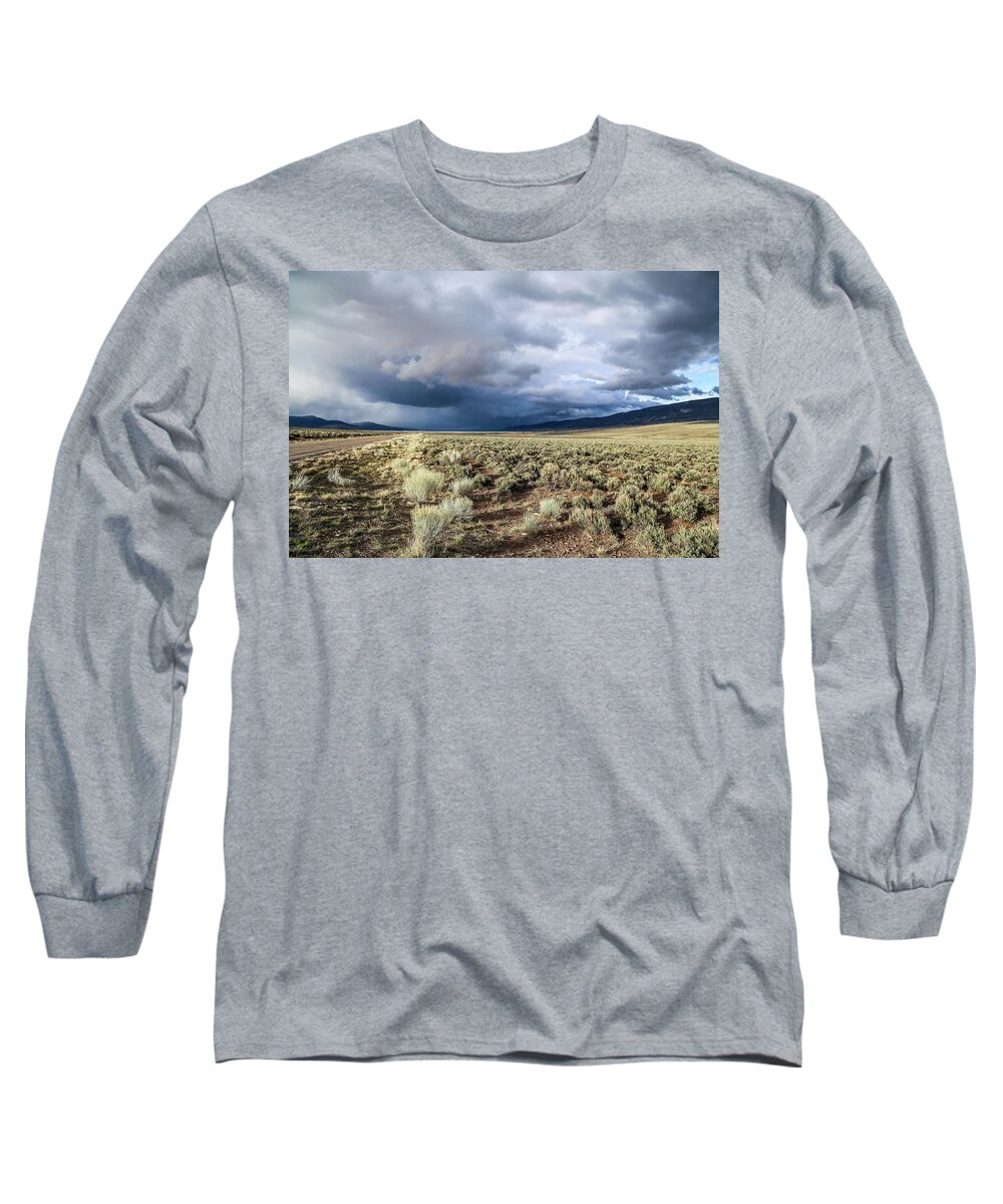 Usa Long Sleeve T-Shirt featuring the photograph Storm in Utah by Alberto Zanoni