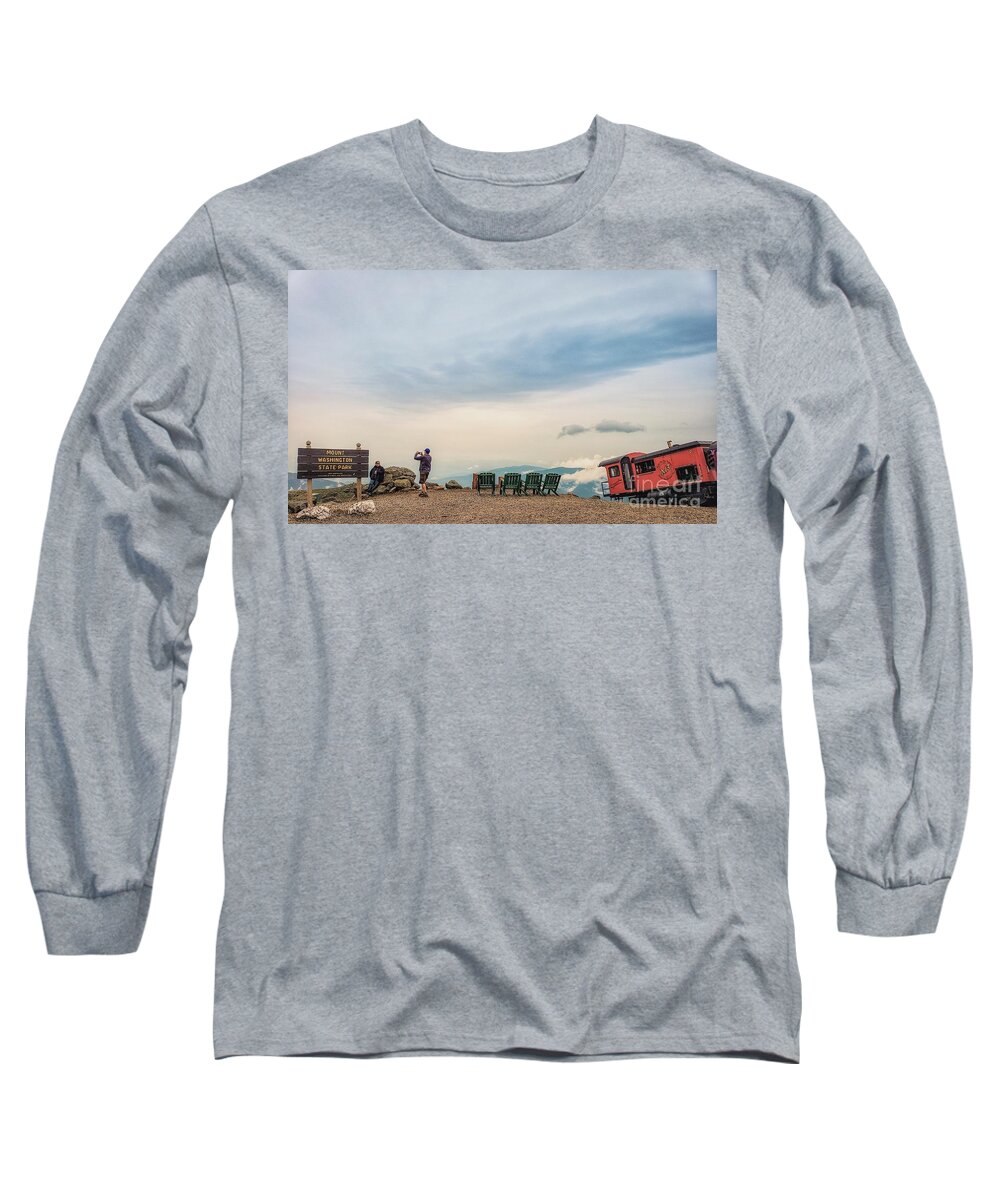 Mount Washington Long Sleeve T-Shirt featuring the photograph Mount Washington State Park by Mary Capriole