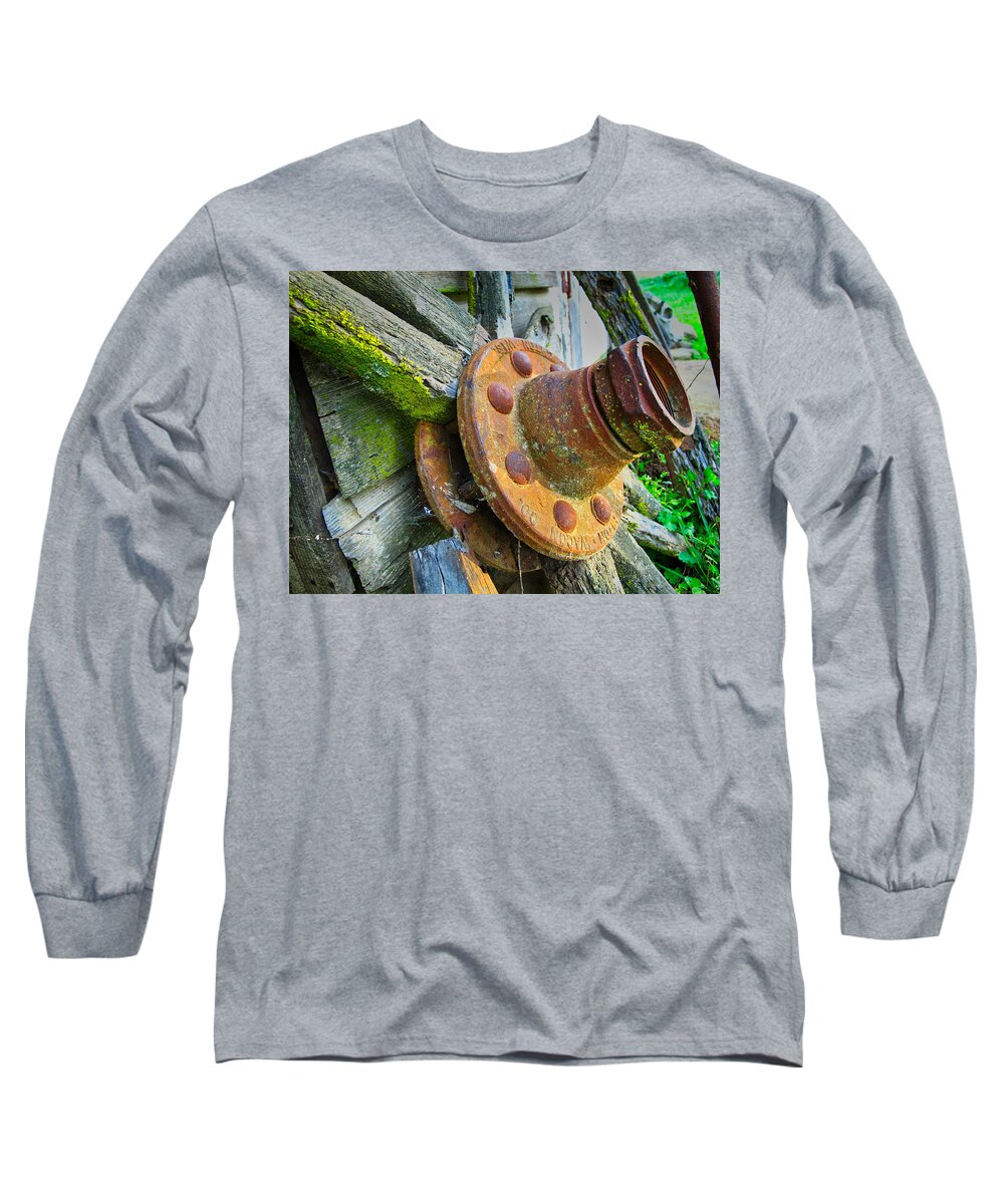 Wagon Long Sleeve T-Shirt featuring the photograph Rusted Hub by Tom Gresham