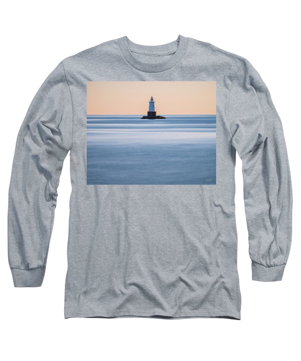 Atlantic Long Sleeve T-Shirt featuring the photograph Sakonnet Point Lighthouse Little Compton RI Color by David Gordon