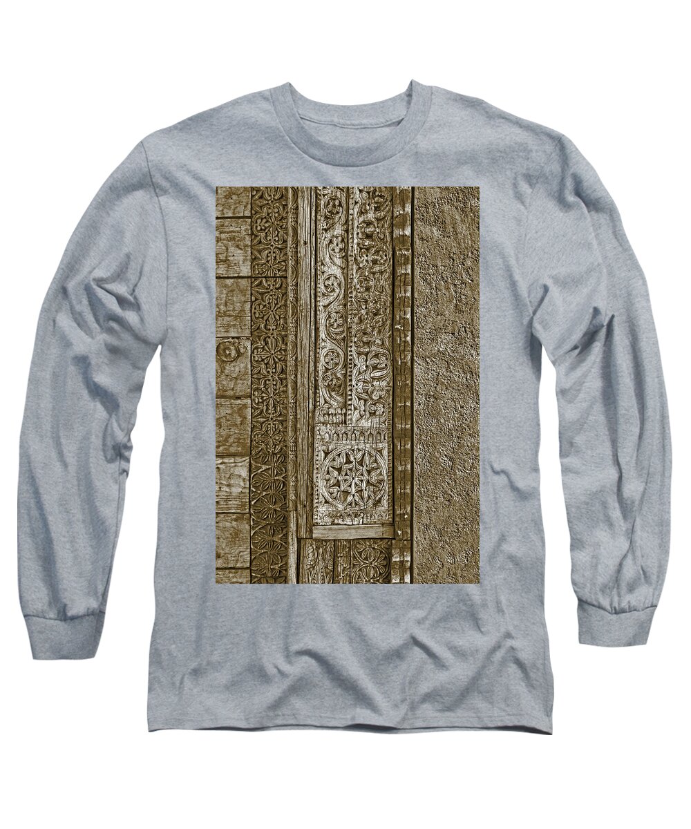 Southwestern Long Sleeve T-Shirt featuring the photograph Carving - 6 by Nikolyn McDonald