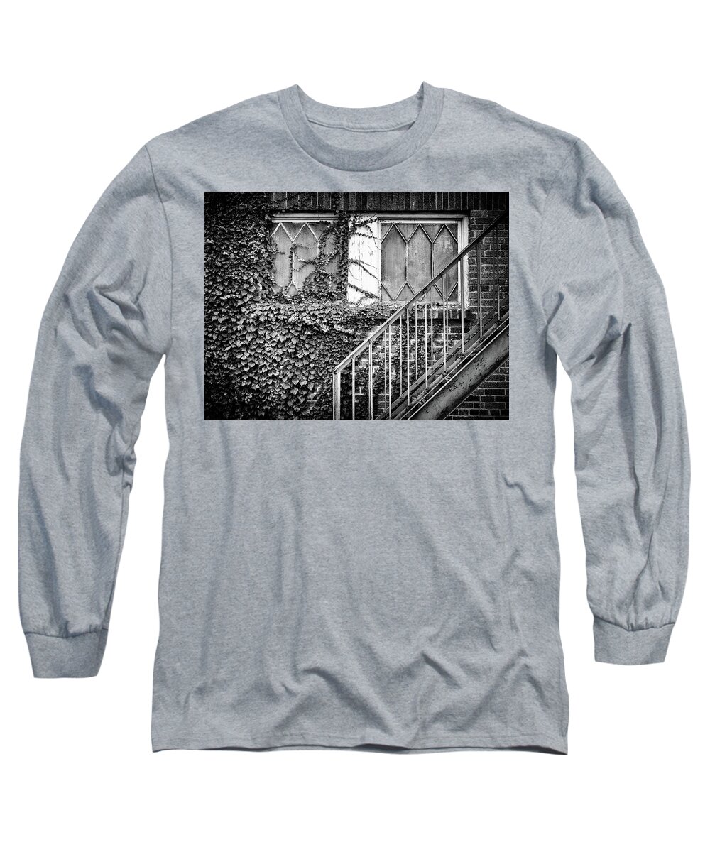  Long Sleeve T-Shirt featuring the photograph Ivy, Window And Stairs by Steve Stanger