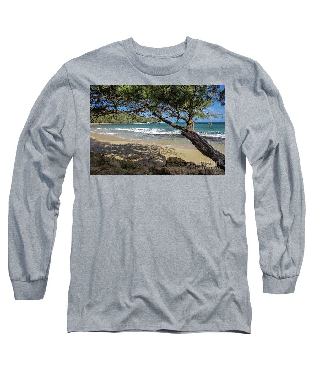 Kauai Long Sleeve T-Shirt featuring the photograph Lazy Day At The Beach by Suzanne Luft