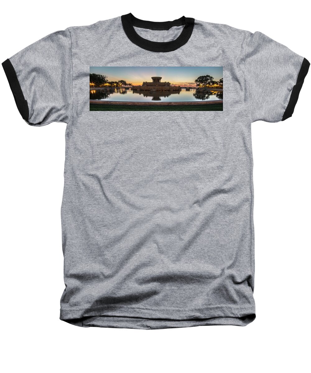 Buckingham Fountain Baseball T-Shirt featuring the photograph Chicago's Buckingham Fountain at dawn by Sven Brogren