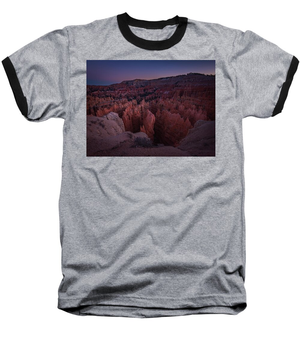 Arches Baseball T-Shirt featuring the photograph Sunset Point by Edgars Erglis