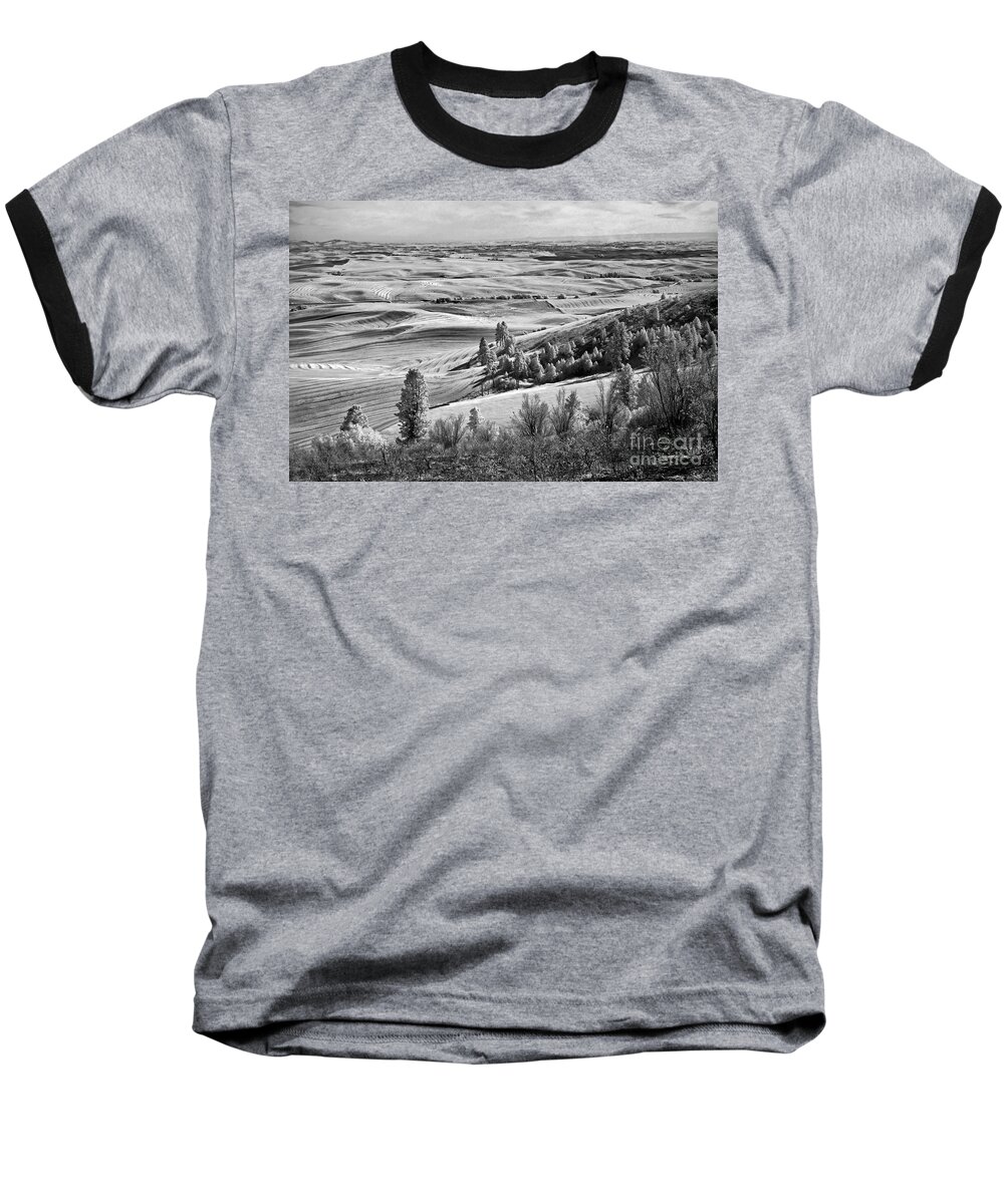 Kamiak Butte Baseball T-Shirt featuring the photograph Wheatfields of Kamiak Butte by Martin Konopacki