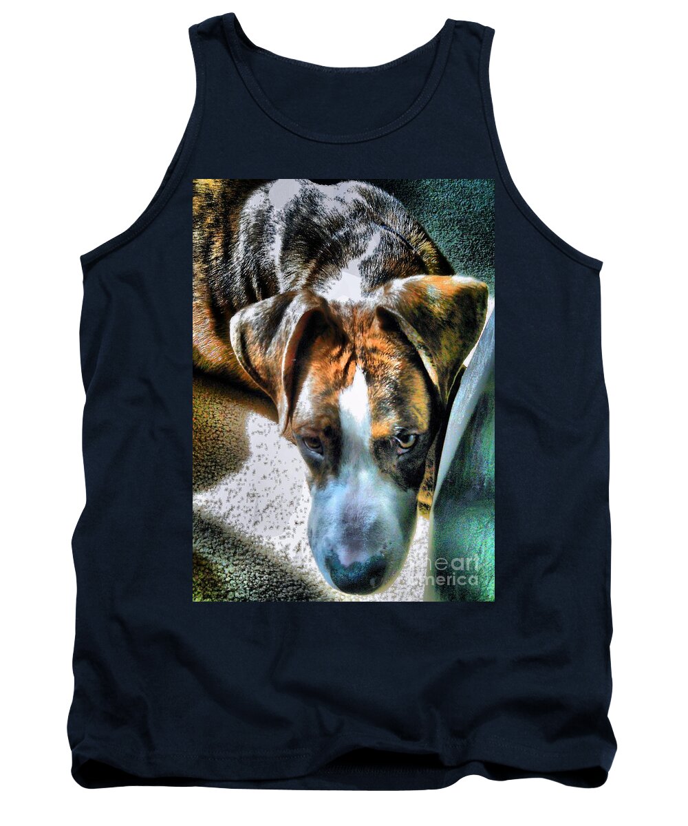 Dogs Tank Top featuring the photograph Here's Lookin Atchya by Robert McCubbin
