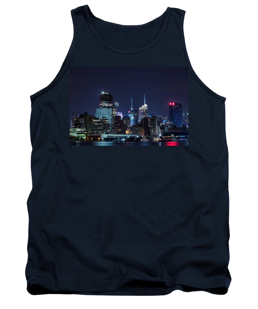Landscape Tank Top featuring the photograph Nyc2 by Rob Dietrich
