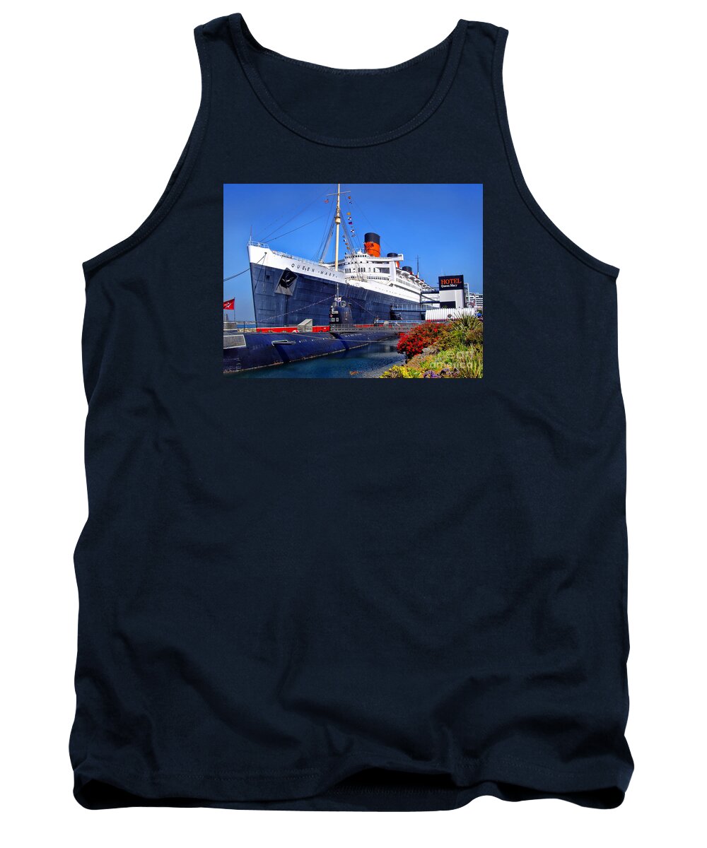 Queen Mary Tank Top featuring the photograph Queen Mary Ship by Mariola Bitner