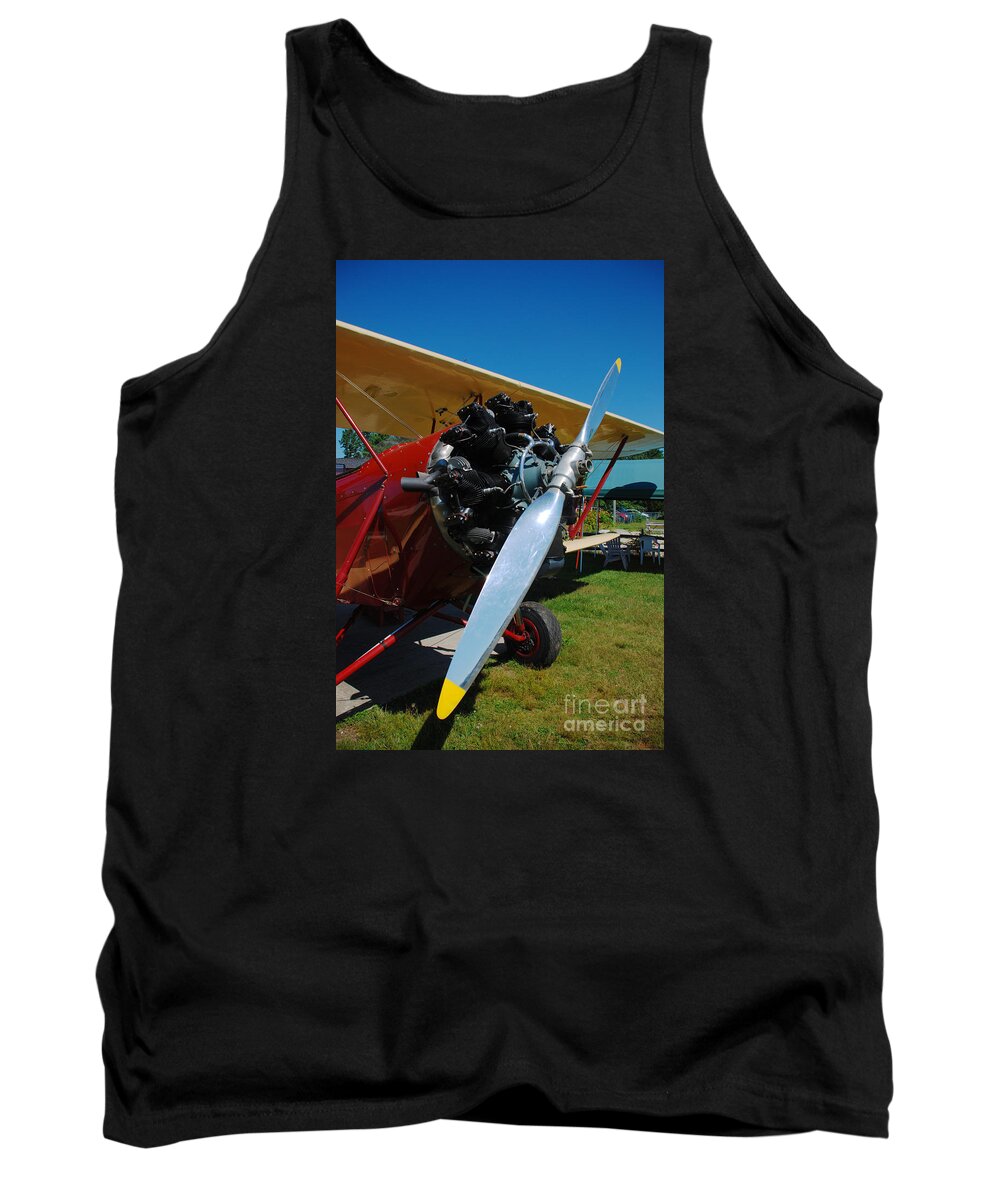 Radial Engine Bplane Propellor Airfield Aerodrome Hampton 7b3 New Hampshire Tank Top featuring the photograph Clear Prop by Richard Gibb