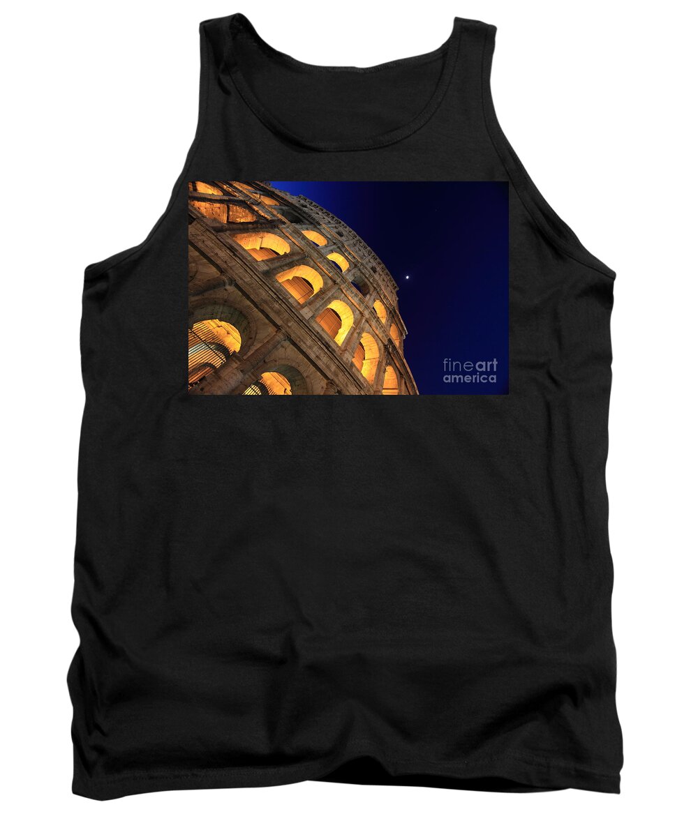 Colosseo Tank Top featuring the photograph Colosseum at Night by Stefano Senise